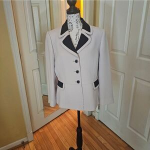 TAHARI ADAM LEVINE BEIGE BLACK TRIM SUIT JACKET